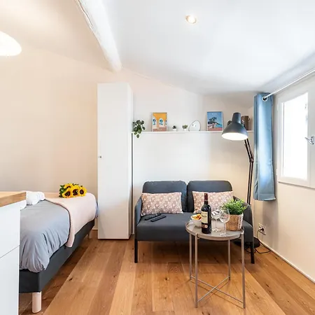 Feel Home - Collet Nice Exterior photo