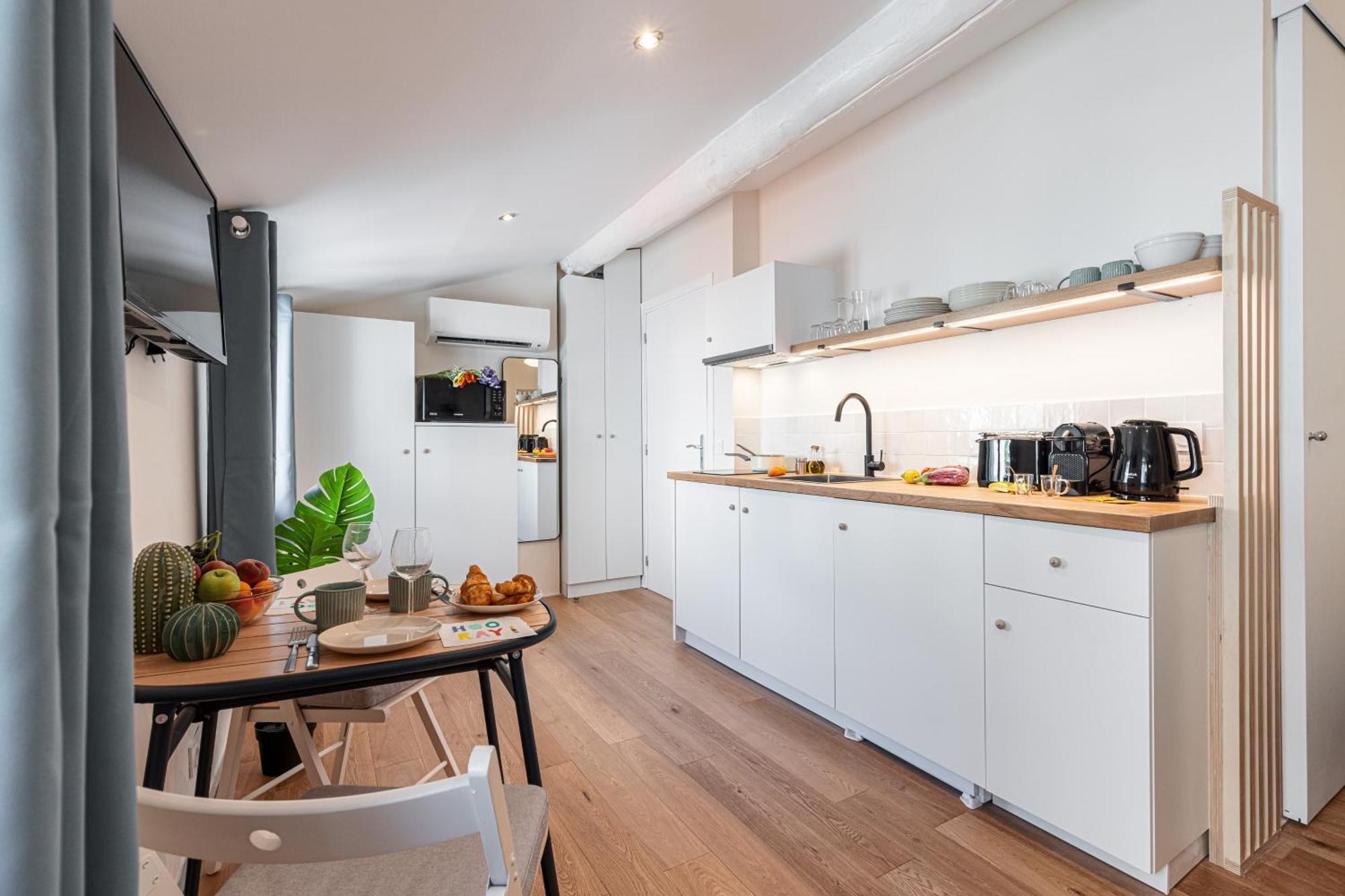 Apartment Feel - Collet *